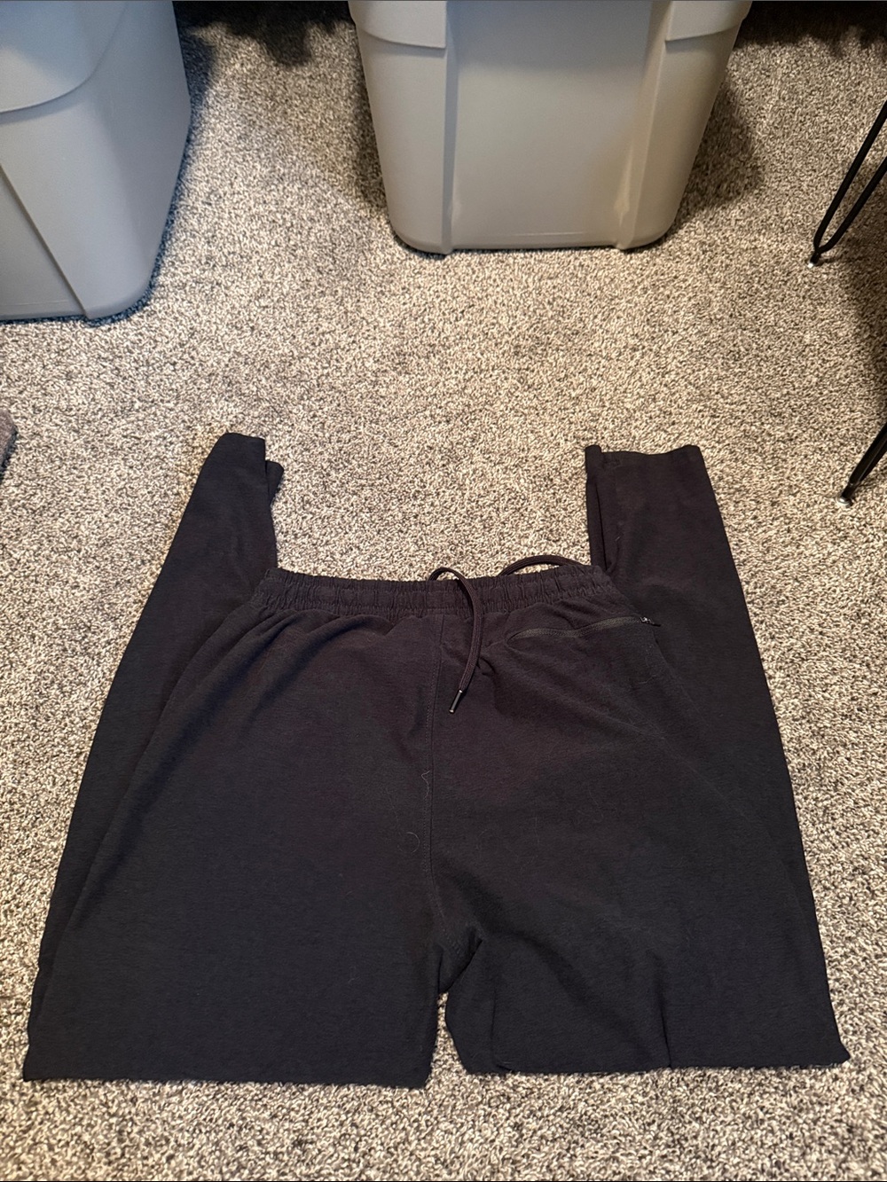 Beyond Yoga Black Women’s Joggers with Drawstring Waist - Picture 3 of 3